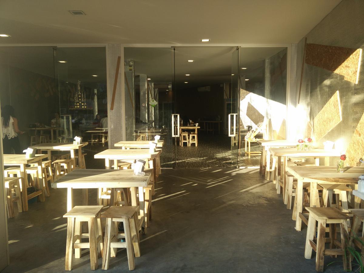 X Kingdom Guest House Τσιάνγκ Μάι Εξωτερικό φωτογραφία