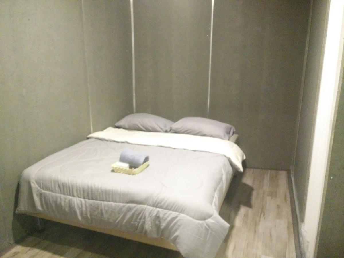 X Kingdom Guest House Τσιάνγκ Μάι Εξωτερικό φωτογραφία